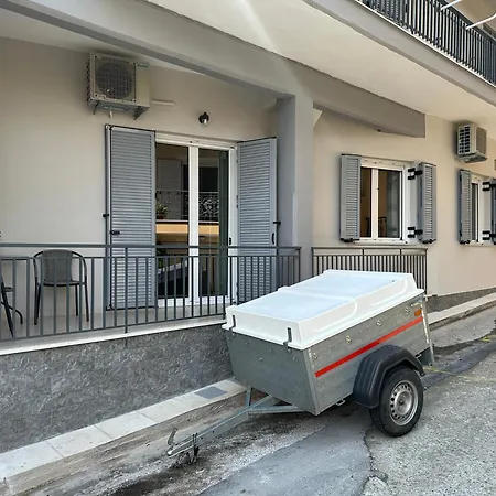 Apartment Feel Like *